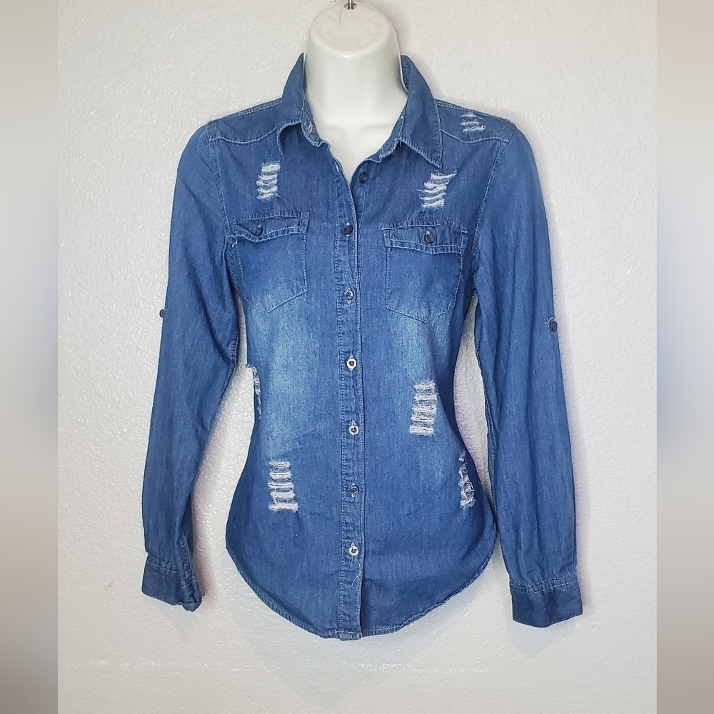 💚5/$25 Chambray Denim Distressed Button-Up Shirt Roll Tab Sleeve Blouse Small